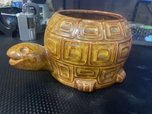 McCOY POTTERY #740 SMILING TURTLE GARDEN PLANTER BROWN GLAZE VINTAGE - Picture 1 of 6