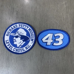 Richard Petty Museum #43 Aufnäher bestickt Bahnkreuz NC Nascar blau - Bild 1 von 9