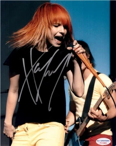 HAYLEY WILLIAMS Signed 8x10 Photo Singer Paramore ALA F11985 - Picture 1 of 1