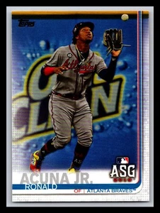 2019 Topps Update #US220 Ronald Acuña Jr. - Picture 1 of 2