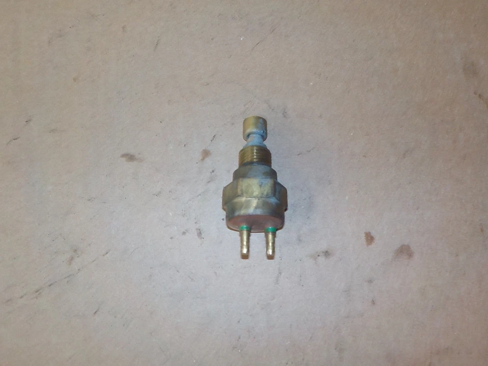 Sensor ventilador radiador Honda Magna 1983 VF1100/V-65 #3 OEM Foto 1 de 1