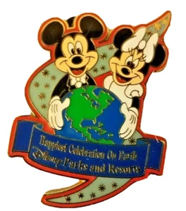 Prendedor oficial de intercambio de prendedores Disney Parks and Resorts 2005 hecho para Energizer - Imagen 1 de 6