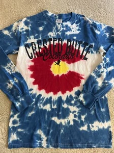 Mens CRESTED BUTTE Colorado Skiing Blue Red Tie Dye Long Sleeve Shirt SMALL - Imagen 1 de 9