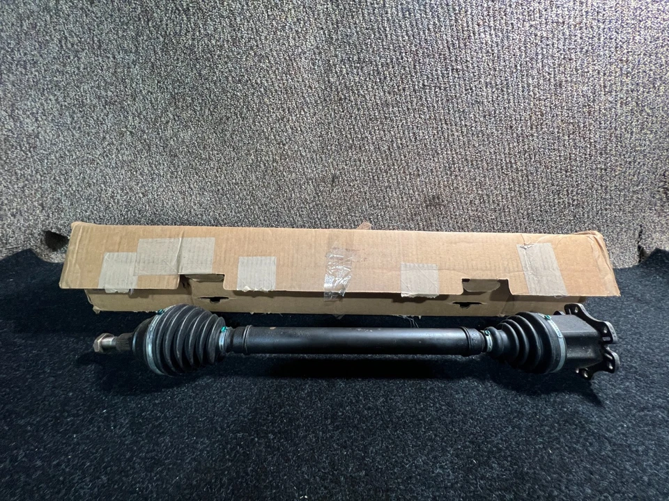 Conjunto de eje CV lado pasajero delantero Cardone para Volkswagen Jetta 2002-2005 Foto 1 de 4