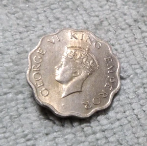 Vintage Antique Metal Picture Button GEORGE VI KING EMPEROR - Picture 1 of 3