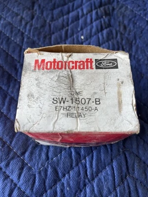 NOS SW-1507-B 福特 Motorcraft 初学者继电器开关 SW1507B SS581 — 第 1/4 张图片