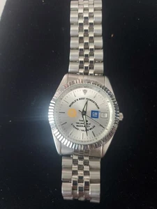 GM Watch Powertrain 100000 Mile 5 Yr Wrty. Silver Tone Date. Barely Worn Works. - Picture 1 of 4