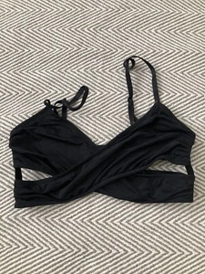 Forever 21 bikini top black size xs swimwear - Picture 1 of 4