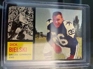 1962 TOPPS FOOTBALL DICK BIELSKI #43 DALLAS COWBOYS MID GRADE NO CREASES🔥🔥🔥