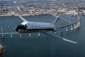US Navy USAF USMC McDonnell Douglas C-9 Skytrain Hochglanz Foto 8" x 12" - Bild 1 von 1