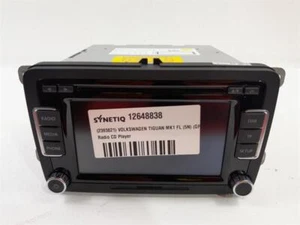 VOLKSWAGEN TIGUAN RADIO CD Stereo Radio Head Unit 3C8035195H & WARRANTY 12648838 - Picture 1 of 5