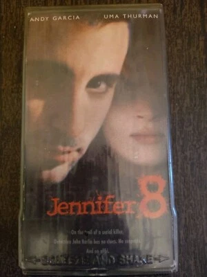 Jennifer 8 VHS 1992 thriller Andy Garcia Uma Thurman Ex Rental Hard Clear Case Foto 1 de 4