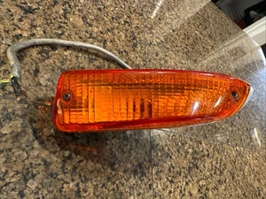 1972-73 Mercedes R107 Early 350SL 450SL Cat Eye LEFT DRIVER Turn Signal Assembly - Picture 1 of 23