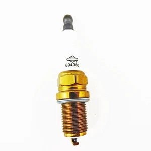694385 Briggs & Stratton Zündkerze - Bild 1 von 2