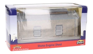 44-062 Bachmann Branchline OO Gauge Stone Engine Shed (Pre-Owned) - Picture 1 of 1