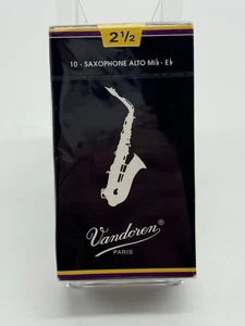 Ance per sassofono contralto Vandoren forza 2,5 scatola da 10 - Foto 1 di 1