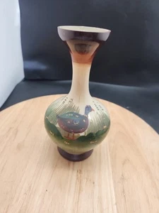 Hand Painted Cream Opaque Glass Vase Bird Floral Vintage 20c Victorian Goose - Picture 1 of 7