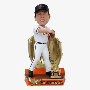 Cal Ripken Jr. Baltimore Orioles 1991 Gold Glove Bobblehead MLB Baseball - Picture 1 of 1