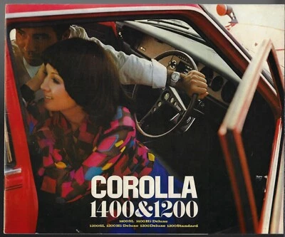 Toyota Corolla Saloon KE20 1970-71 Japanese Market JDM Sales Brochure 1200 1400 - Image 1 of 2