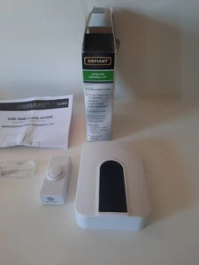 Nuevo kit de timbre inalámbrico Defiant a batería con 1 botón pulsador, blanco - Imagen 1 de 4