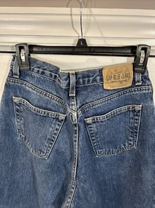 Vintage GAP Reverse Fit Tapered Leg High Waisted Mom Jeans Size 10 USA - Picture 1 of 5