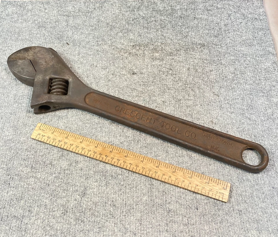 Herramienta Media Luna De Colección 18" Llave Ajustable Gota Acero Forjado EE. UU. Foto 1 de 4