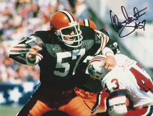 CLAY MATTHEWS CLEVELAND BROWNS ACTION SIGNED 8X10 - Picture 1 of 1