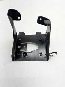 2015 Jaguar XJL Bracket OEM AW9316E602-AB - Picture 1 of 7