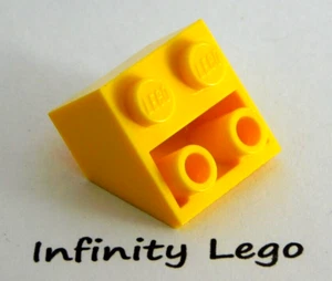 12 LEGO Yellow Slope Brick 2 x 2 Inverted (3660) - (12 Pieces) - Picture 1 of 2