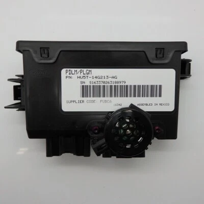 2017-20 Lincoln Continental Power Trunk Lid Control Module HU5T-14G213-AG - Image 1 of 3