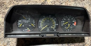Speedometr 190E 177771 Miles 2015421316 201 Type 87-93 MERCEDES 190E - Bild 1 von 5