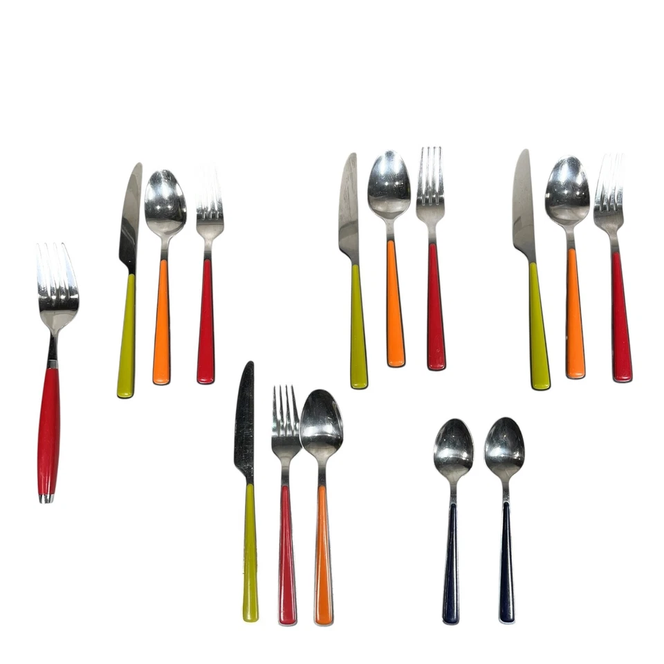 Juego de cubiertos vintage Fiesta Merengue mango plástico lote Foto 1 de 4