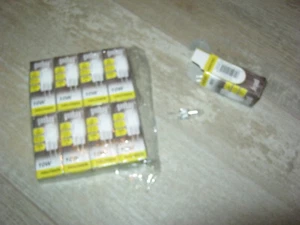 9 Stück G4 Halogen BIRNEN 10 WATT 2000h warmwhite Glühbirnen Lampen * neu IN OVP - Bild 1 von 2