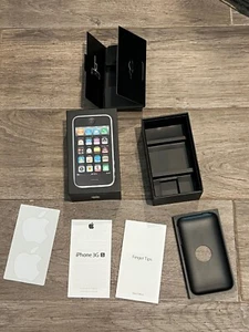 Apple iphone 3Gs Black Box 32gb - Photo 1 sur 5