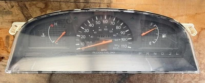 Painel de instrumentos Toyota Tacoma 1997-2000 - Imagem 1 de 2