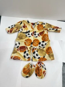 Accappatoio e scarpe fatte a mano per bambola 18" ragazza americana ragazzo vestiti palla stampa sportiva - Foto 1 di 6