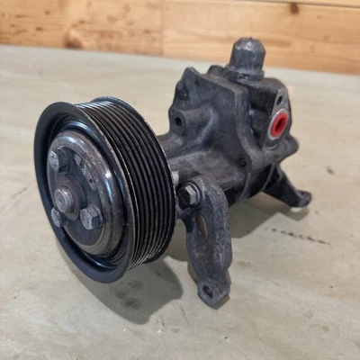 BMW X5 2011-2012 - Bomba de dirección asistida 679645202 Foto 1 de 4