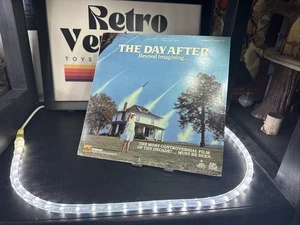 The Day After Tomorrow Beyond Imagining Embassy LaserDisc VG - Picture 1 of 9
