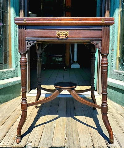 VICTORIAN OAK GAME TABLE WITH HANDERCHIEF TOP Cover