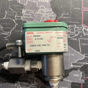 ASCO 8264D9 6VDC Solenoid Valve for Liquid CO₂ 1000PSI 15.3W - 1/8 - 302854 USED - Bild 1 von 6