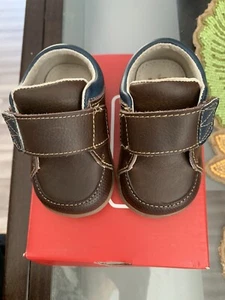 SEE KAI RUN BOOTS BOYS BABY SIZE 4 - Picture 1 of 2
