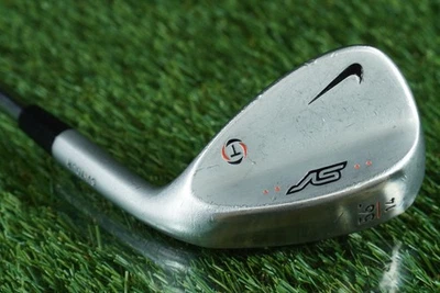 NIKE SV T CUÑA DE ARENA VARILLA DE ACERO DERECHA 56° 14° ~ L@@K!! Foto 1 de 4