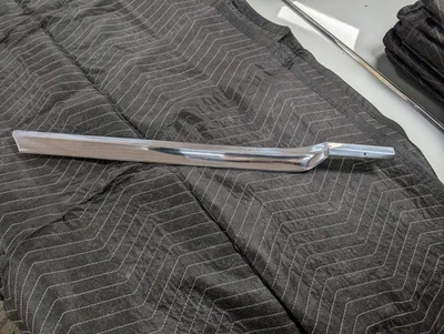 1966 Cadillac кабриолет левая четверть верхний ремень линия молдинг Eldorado Deville - Изображение 1 из 4