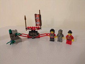 Lego 6033 -Treasure Transport, Used, 3 Minifigs