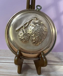 VTG MCM Copper Mold Strawberries Strawberry Ring For Hanging 6” Diameter - Picture 1 of 4
