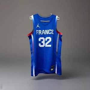 Camiseta Victor Wembanyama France Limited Road Jersey Jordan azul HF7308-405 #32 - Imagen 1 de 5