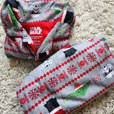 Star Wars: Pijama "Personajes" de Navidad con botones (2 piezas), talla L para niños, nuevo con etiquetas Foto 1 de 4