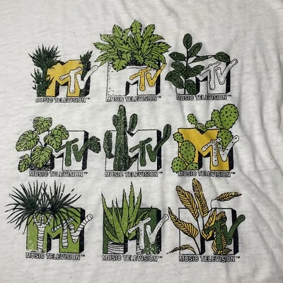 Camiseta para mujer MTV Music Television blanca con gráfico de cactus desierto talla grande Foto 1 de 4