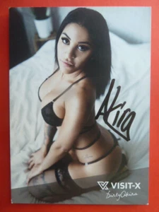 Dirty Akira - Model / Erotik, VISIT-X Autogrammkarte (original signiert) - Bild 1 von 1