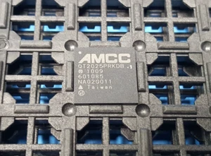 IC, QT2025PRKDB-1, AMCC, Serial 10Gbps-to-XAUI Transceiver with Adaptive EDC - Picture 1 of 5